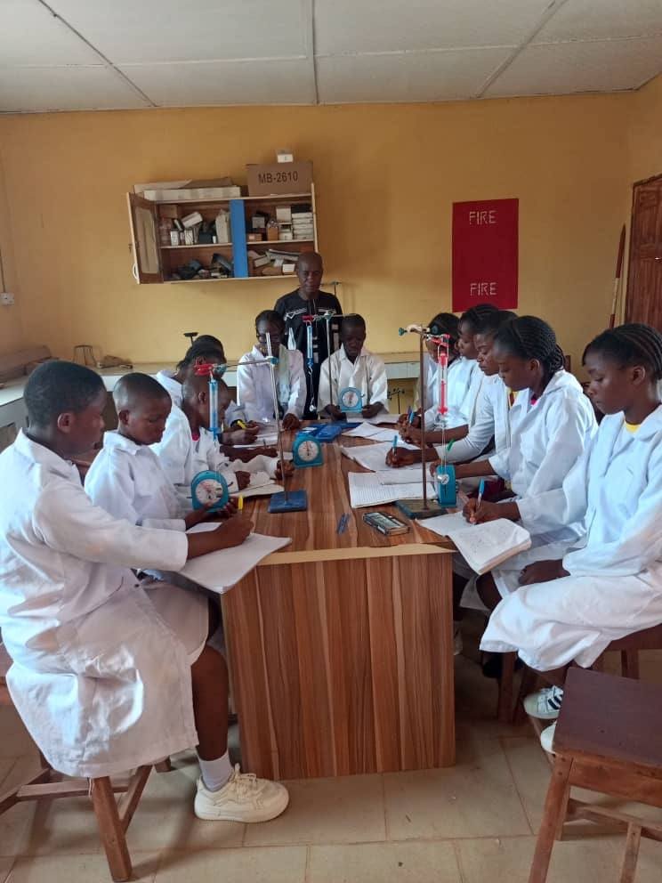 Home students in the science laboratory